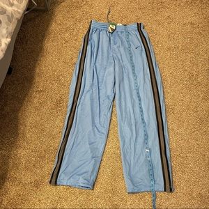 Light blue XL basketball pants. NWT vintage 2001